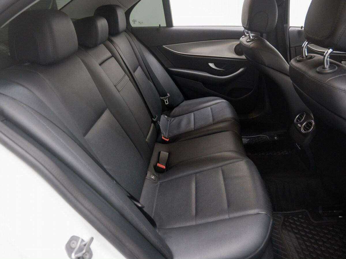 Mercedes-Benz E-Класс 200, 2017 Фото №11