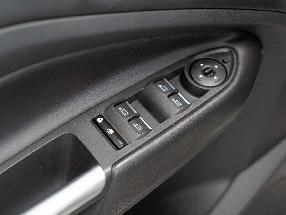 Ford Kuga, 2016 Фото №14