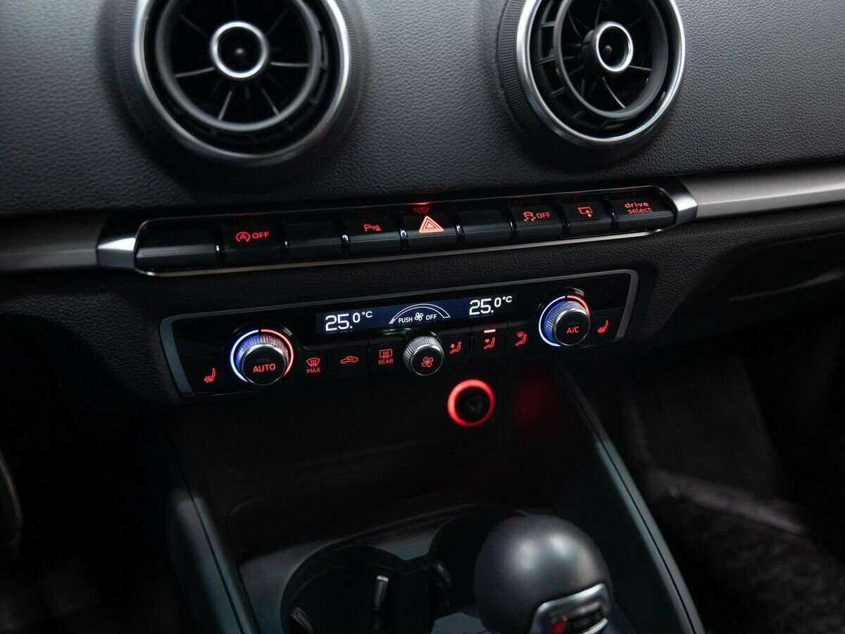 Audi A3 Sportback, 2016 Фото №22