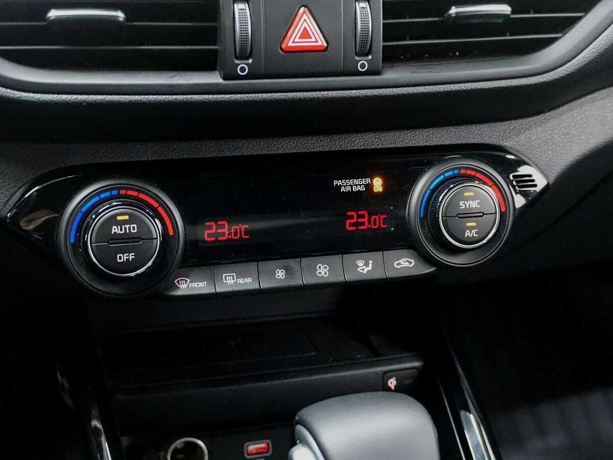 Kia Cerato, 2022 Фото №18