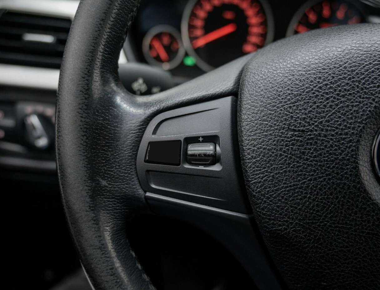 BMW 3 серии 318i, 2016 Фото №24