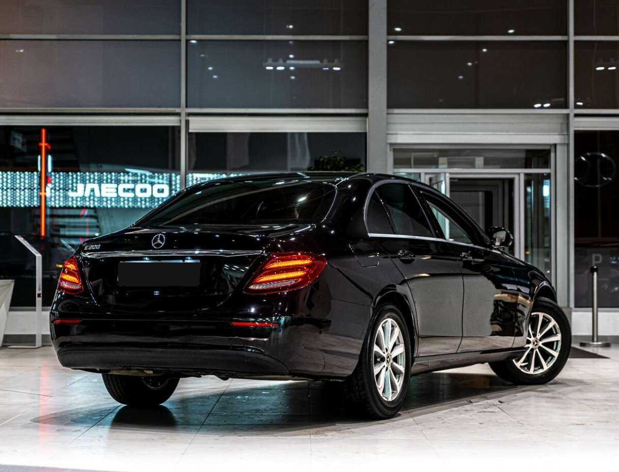 Mercedes-Benz E-Класс 200, 2017 - 250 000 км. | Фото №3