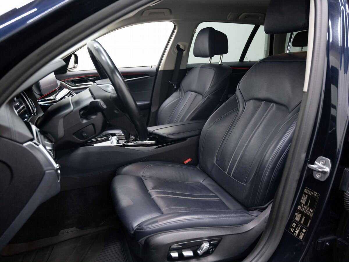 BMW 5 серии 520d xDrive, 2017 Фото №9