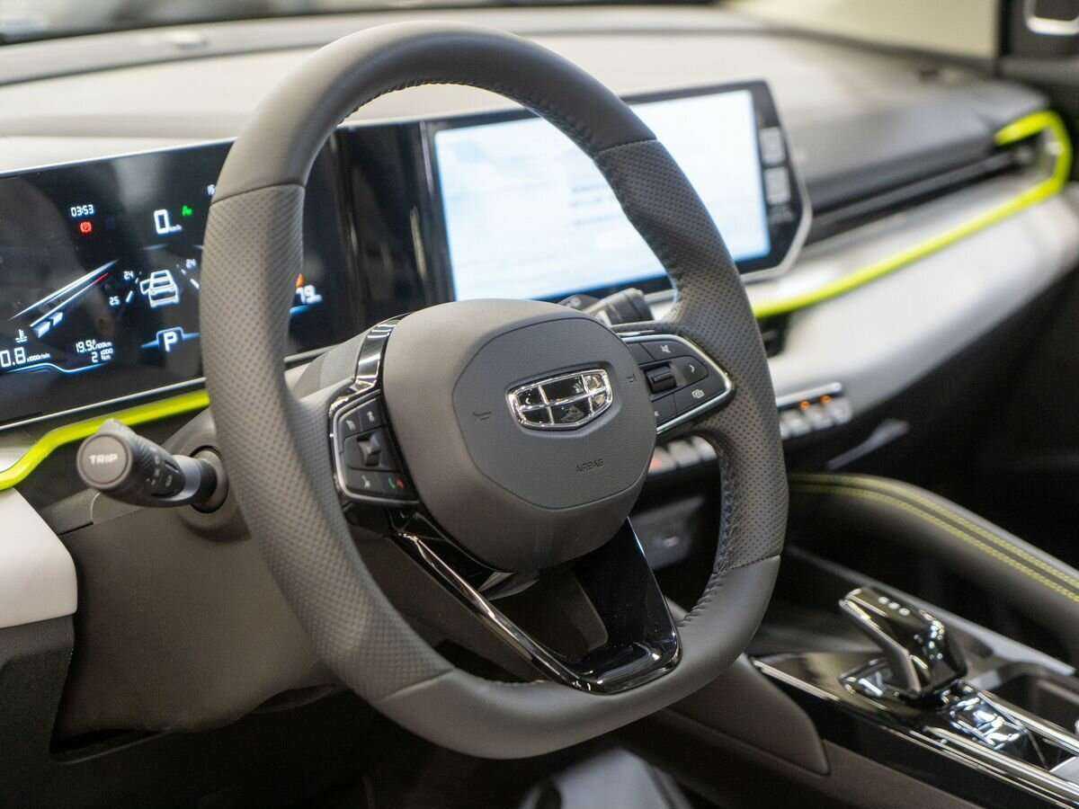 Geely Coolray (Binyue Cool), 2023 - 8 км. | Фото №5