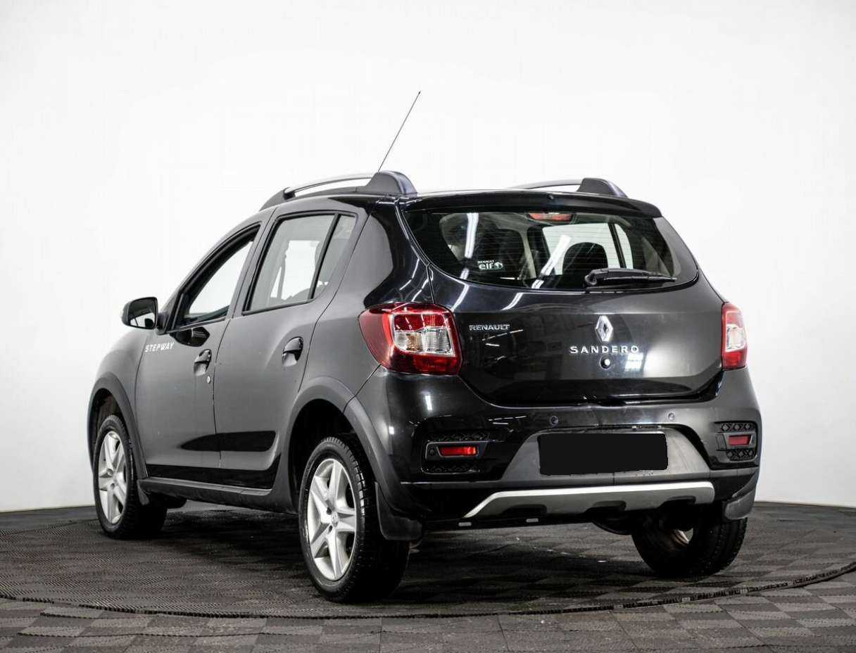 Renault Sandero Stepway, 2015 - 75 888 км. | Фото №4