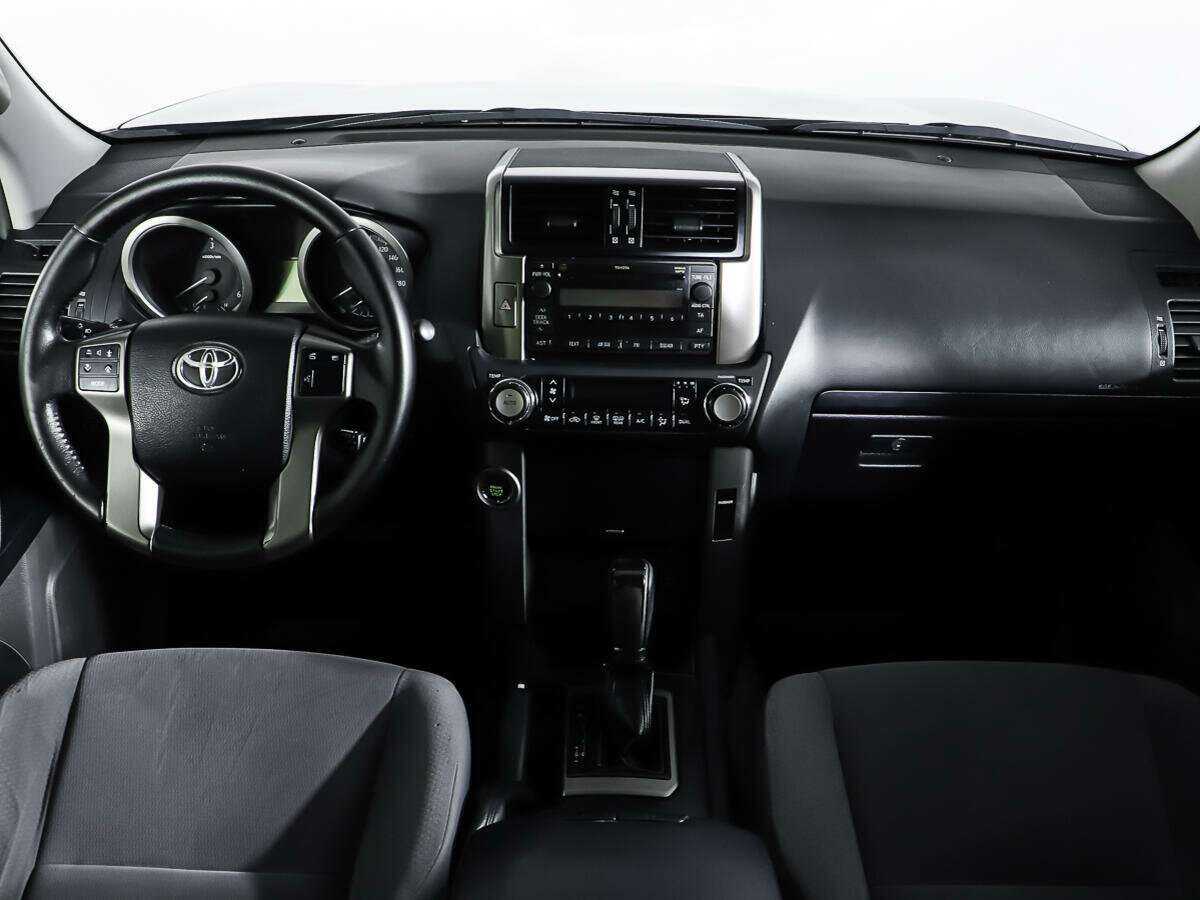 Toyota Land Cruiser Prado, 2012 Фото №11
