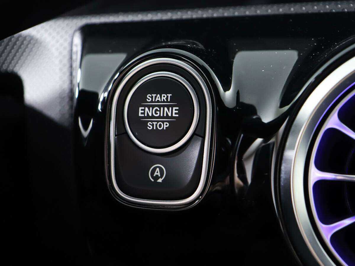 Mercedes-Benz A-Класс 200, 2019 Фото №19