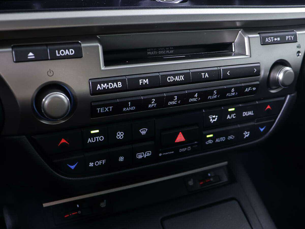 Lexus ES 250, 2014 Фото №15