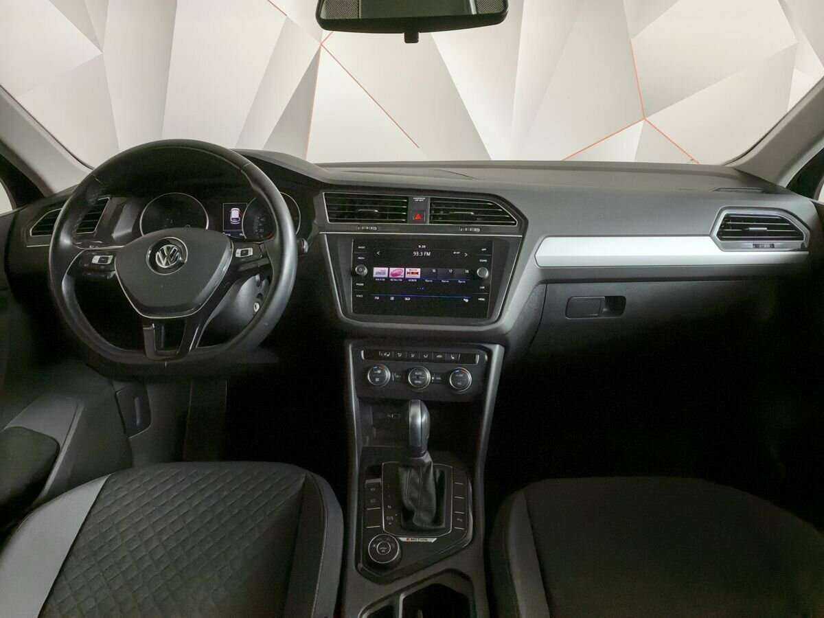 Volkswagen Tiguan, 2020 Фото №10