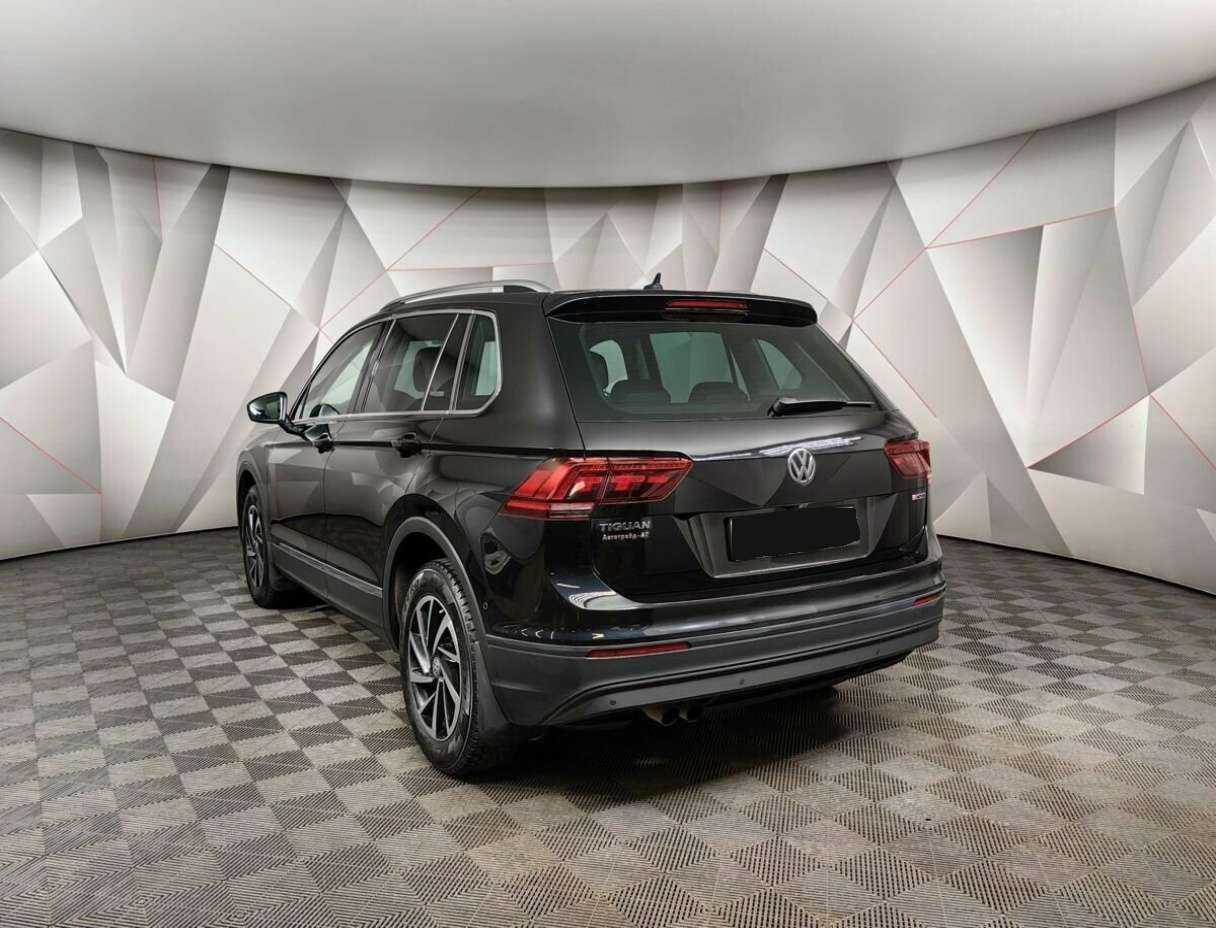 Volkswagen Tiguan, 2018 Фото №4