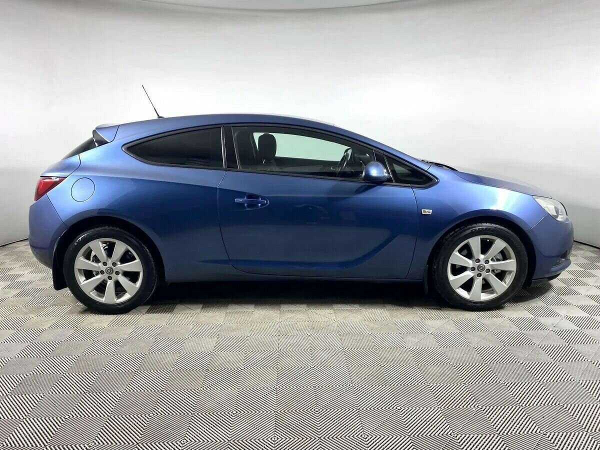 Opel Astra GTC, 2013 - 127 000 км. | Фото №4