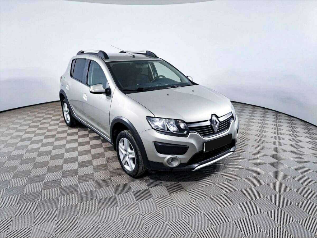 Renault Sandero Stepway, 2017 - 73 000 км. | Фото №3