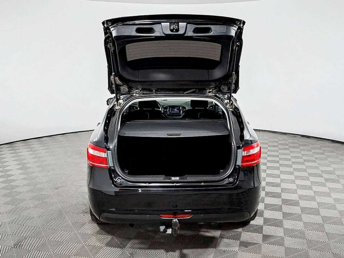 Lada (ВАЗ) Vesta SW, 2020 - 76 429 км. | Фото №8