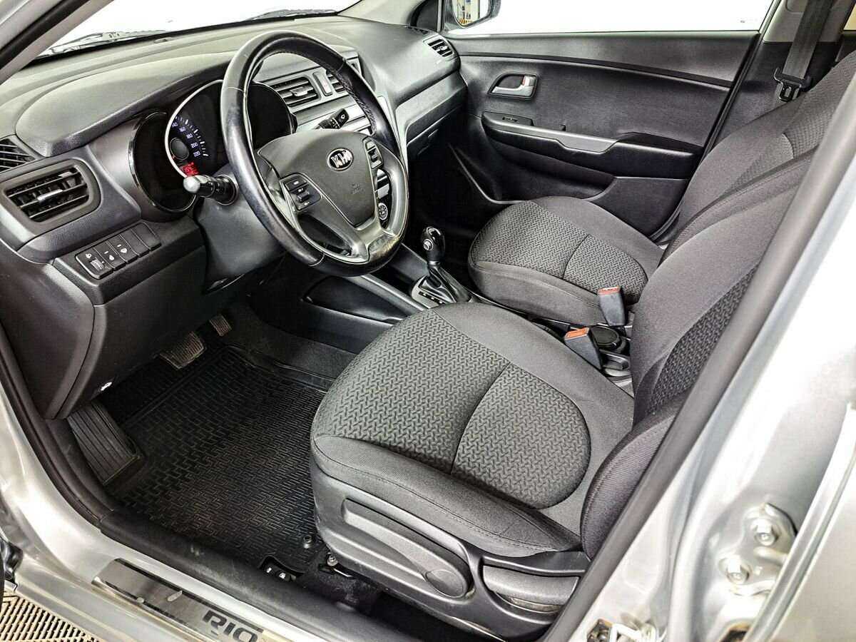 Kia Rio, 2017 Фото №12