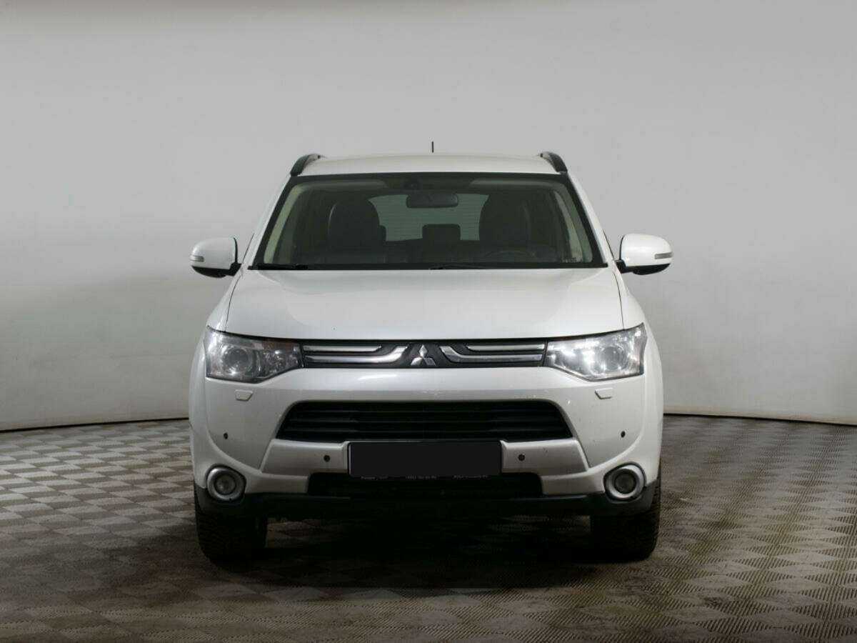 Mitsubishi Outlander, 2013 - 151 111 км. | Фото №2