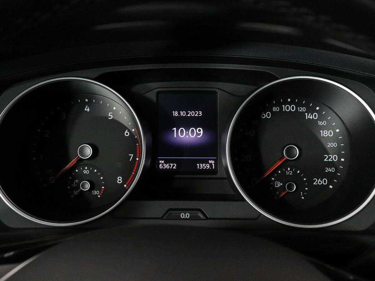 Volkswagen Tiguan, 2020 - 63 380 км. | Фото №6