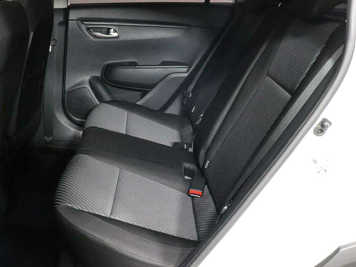 Kia Rio X-Line, 2018 - 87 000 км. | Фото №8