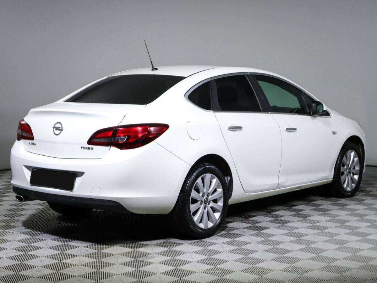 Opel Astra, 2013 - 98 000 км. | Фото №5