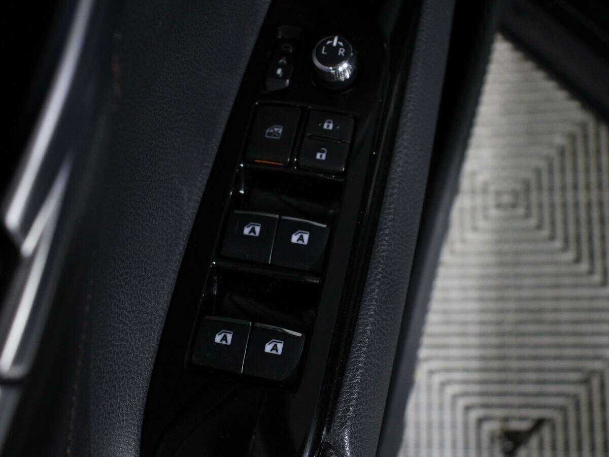 Toyota Camry, 2018 Фото №13