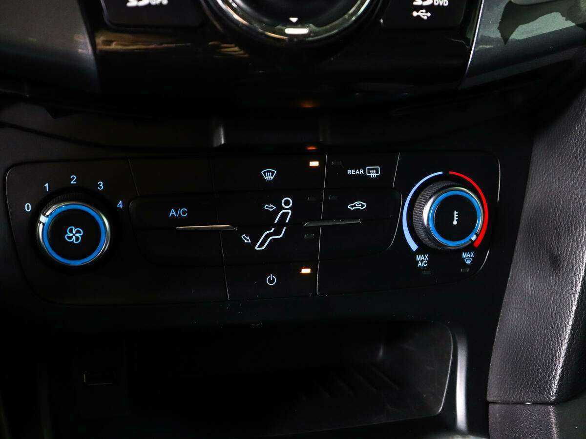 Ford Focus, 2017 Фото №15