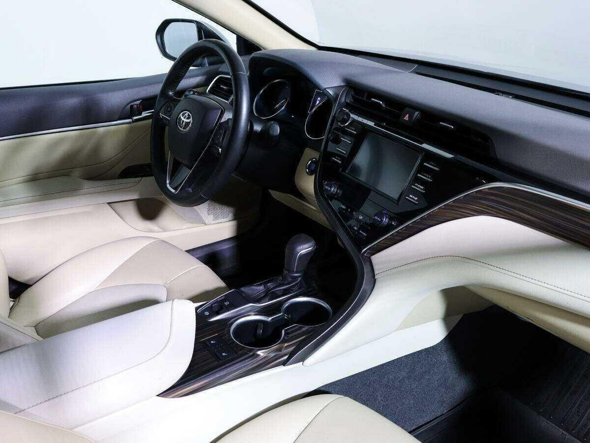 Toyota Camry, 2020 - 90 000 км. | Фото №6