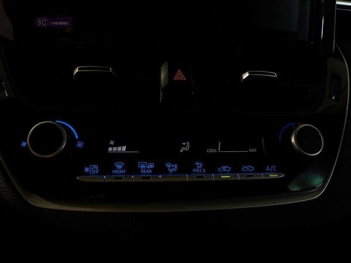 Toyota Corolla, 2022 Фото №18