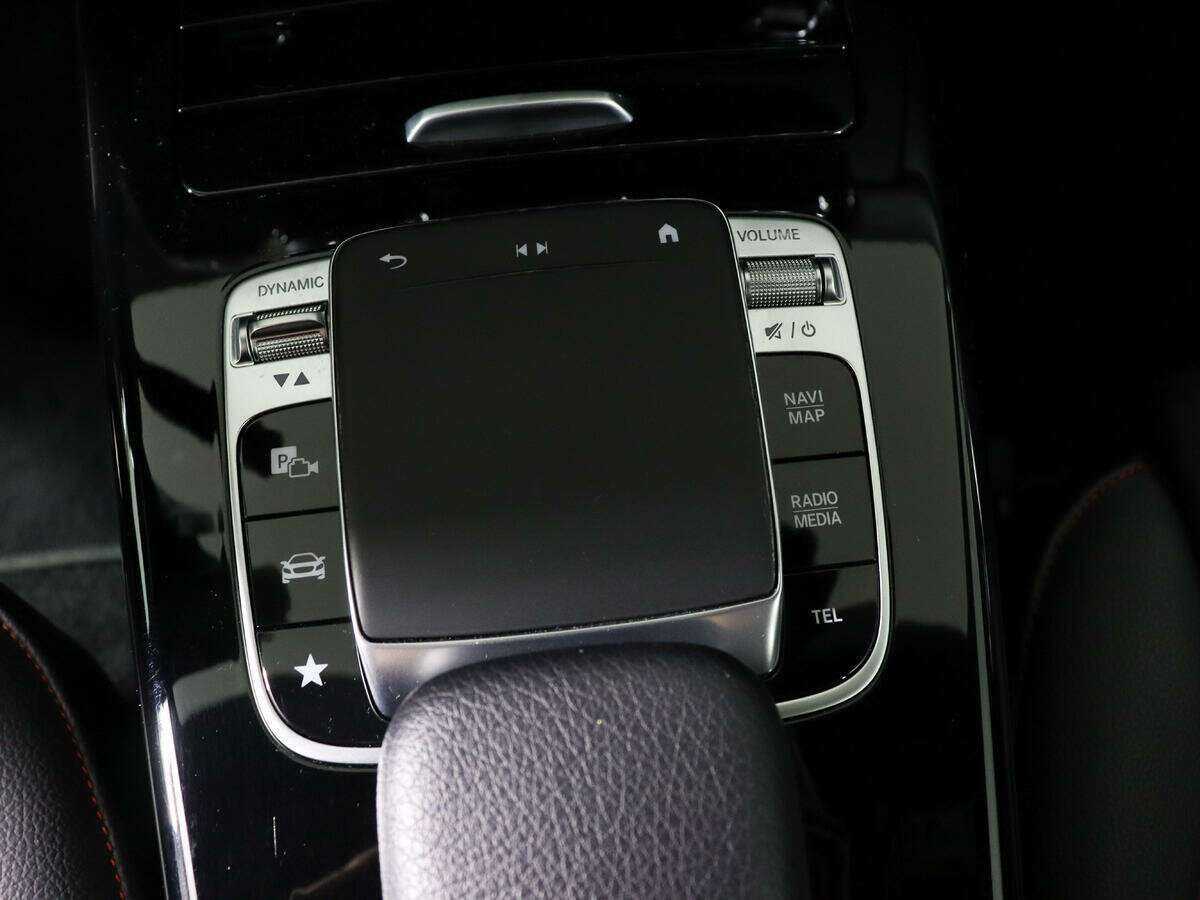 Mercedes-Benz CLA 200, 2019 Фото №21