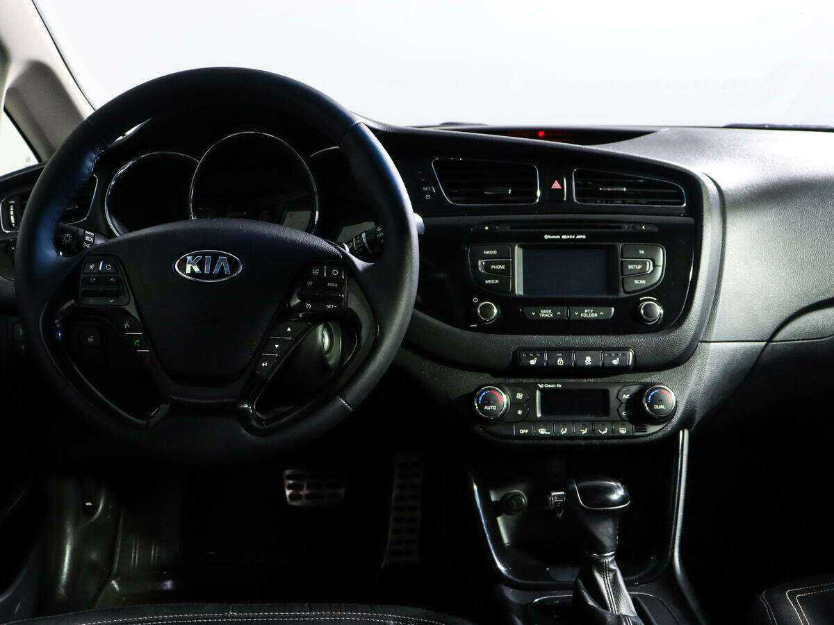 Kia Ceed, 2013 Фото №12