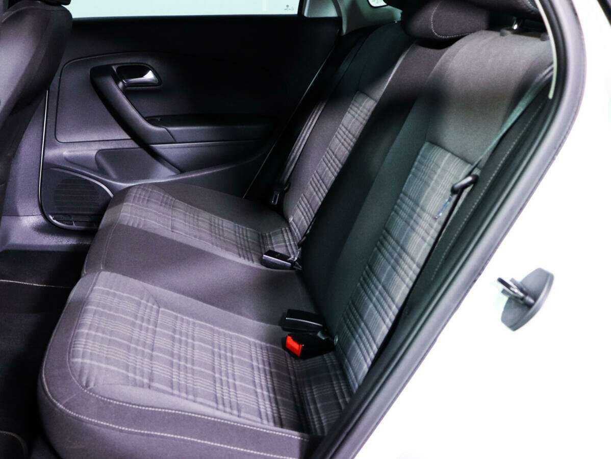 Volkswagen Polo, 2017 Фото №10