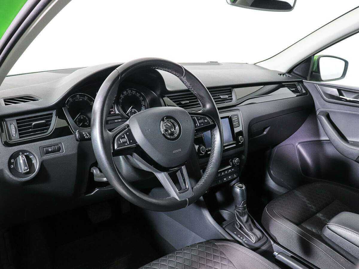 Skoda Rapid, 2017 Фото №12