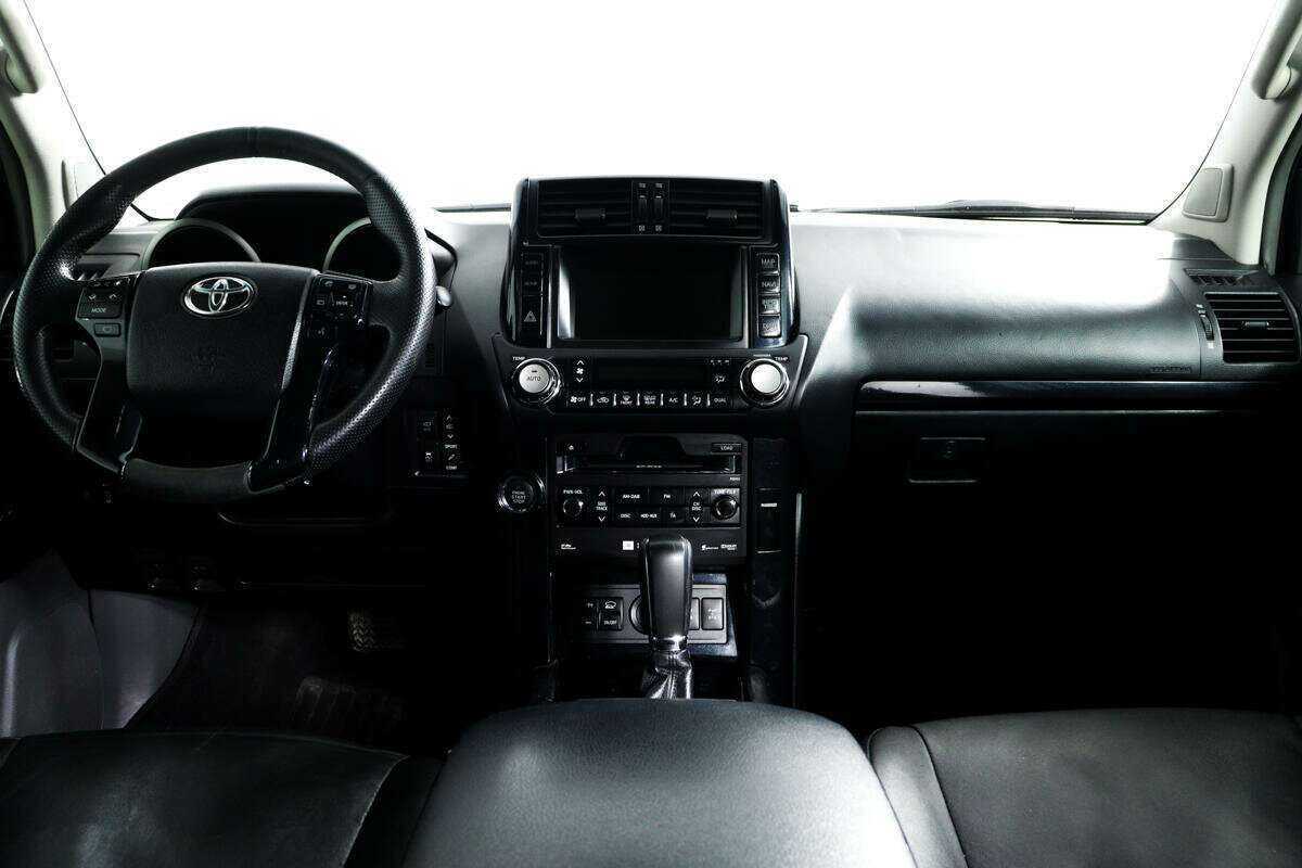 Toyota Land Cruiser Prado, 2012 Фото №9