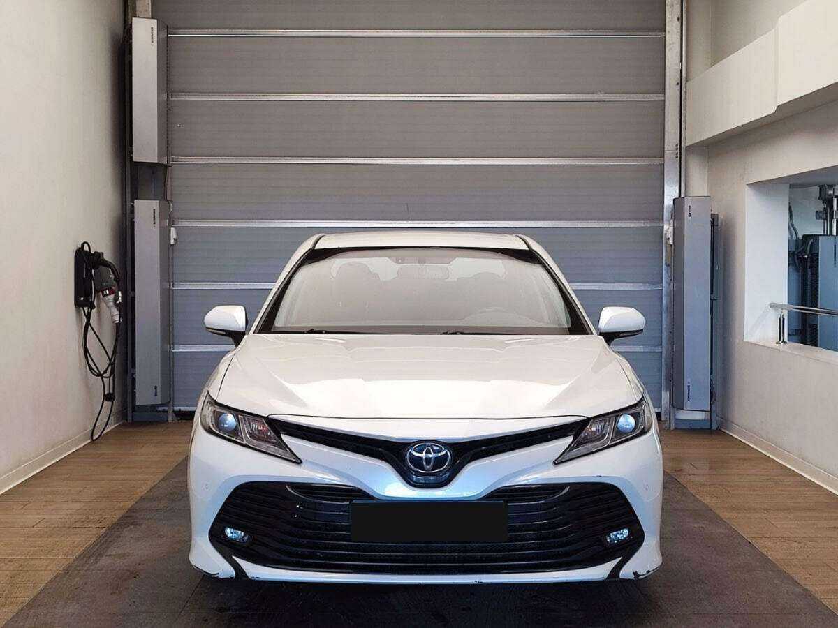 Toyota Camry, 2018 - 68 281 км. | Фото №2