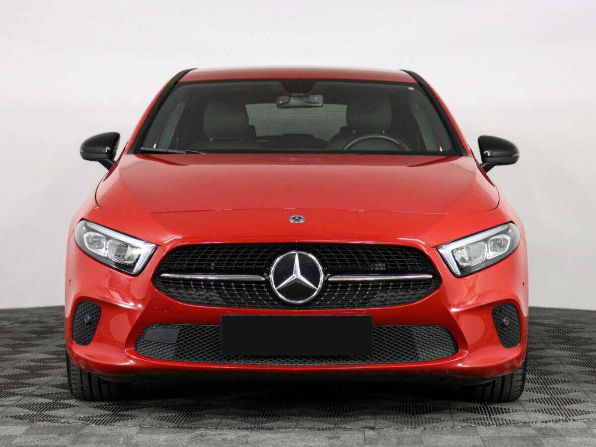 Mercedes-Benz A-Класс 200, 2018 - 44 273 км. | Фото №2