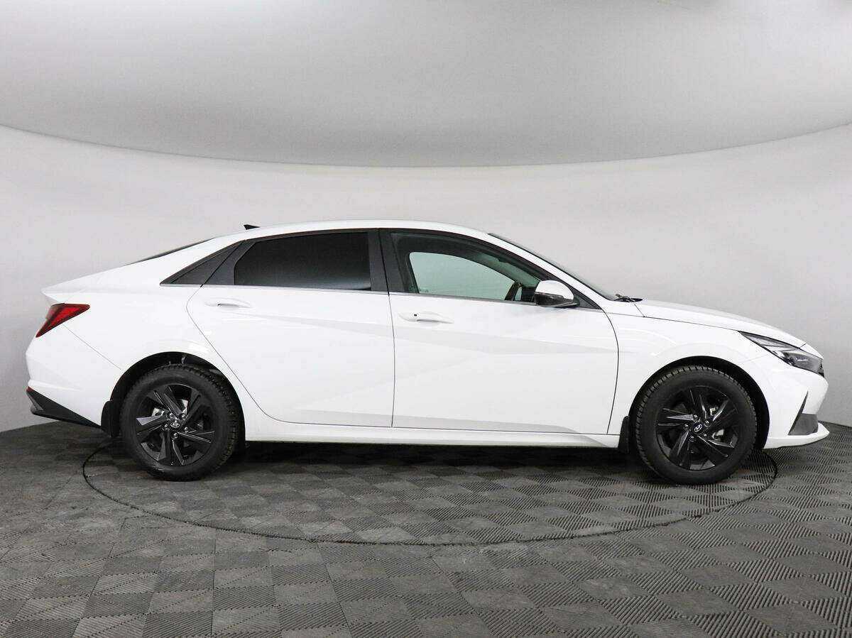 Hyundai Elantra, 2021 Фото №4