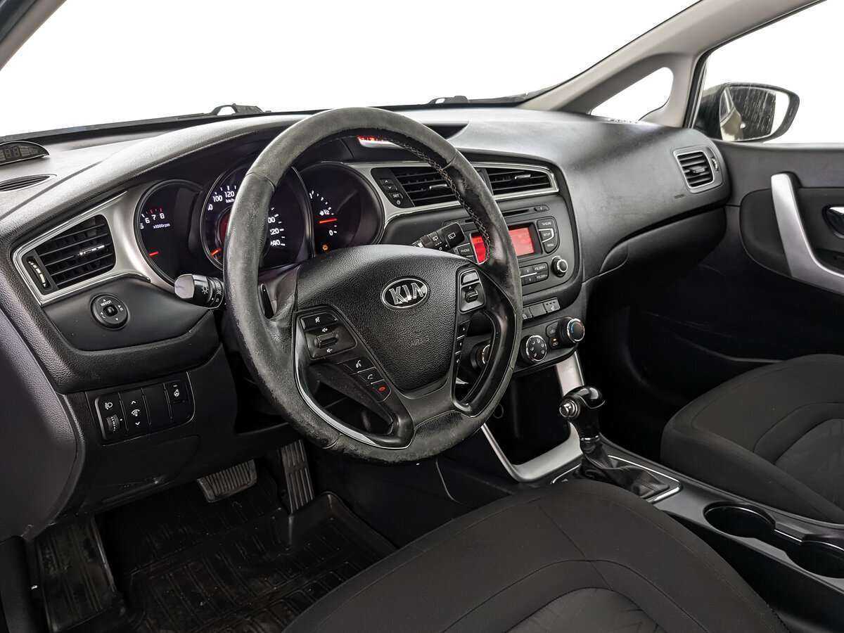 Kia Ceed, 2015 Фото №10