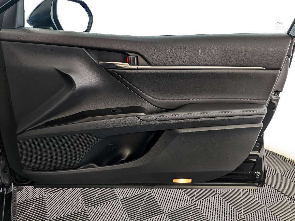 Toyota Camry, 2022 Фото №21