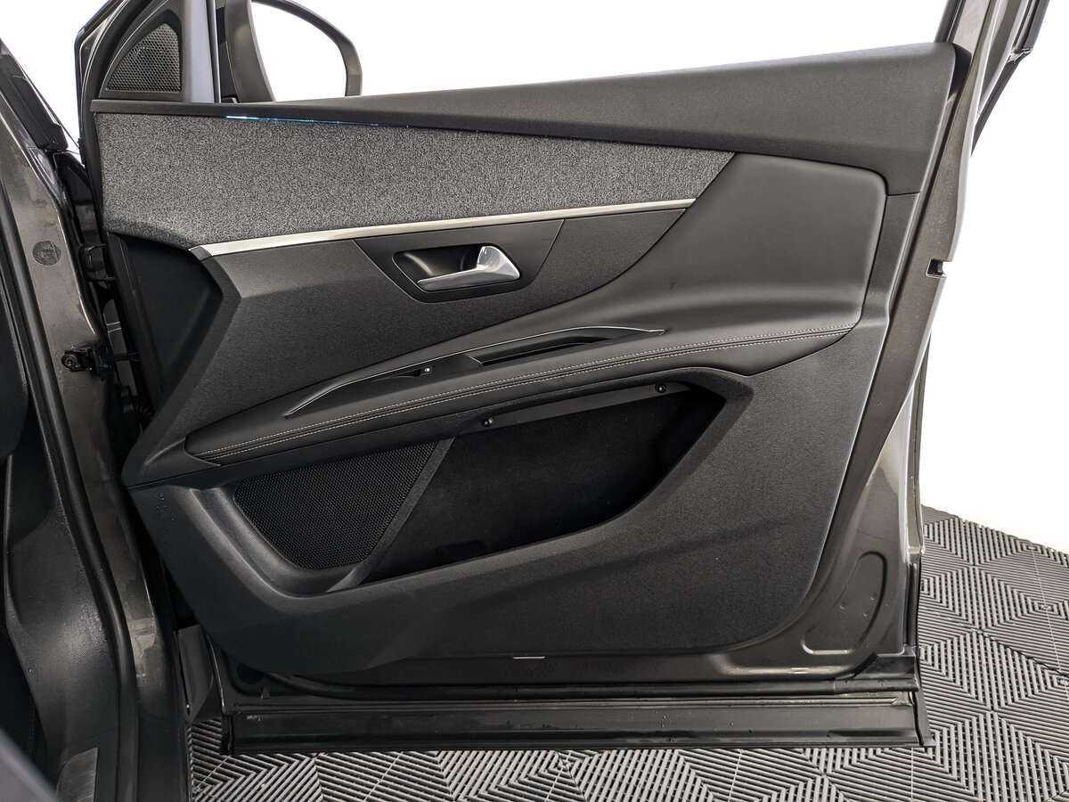 Peugeot 3008, 2018 Фото №19