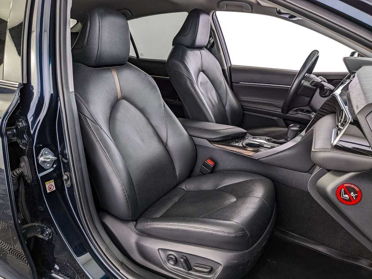 Toyota Camry, 2018 Фото №20