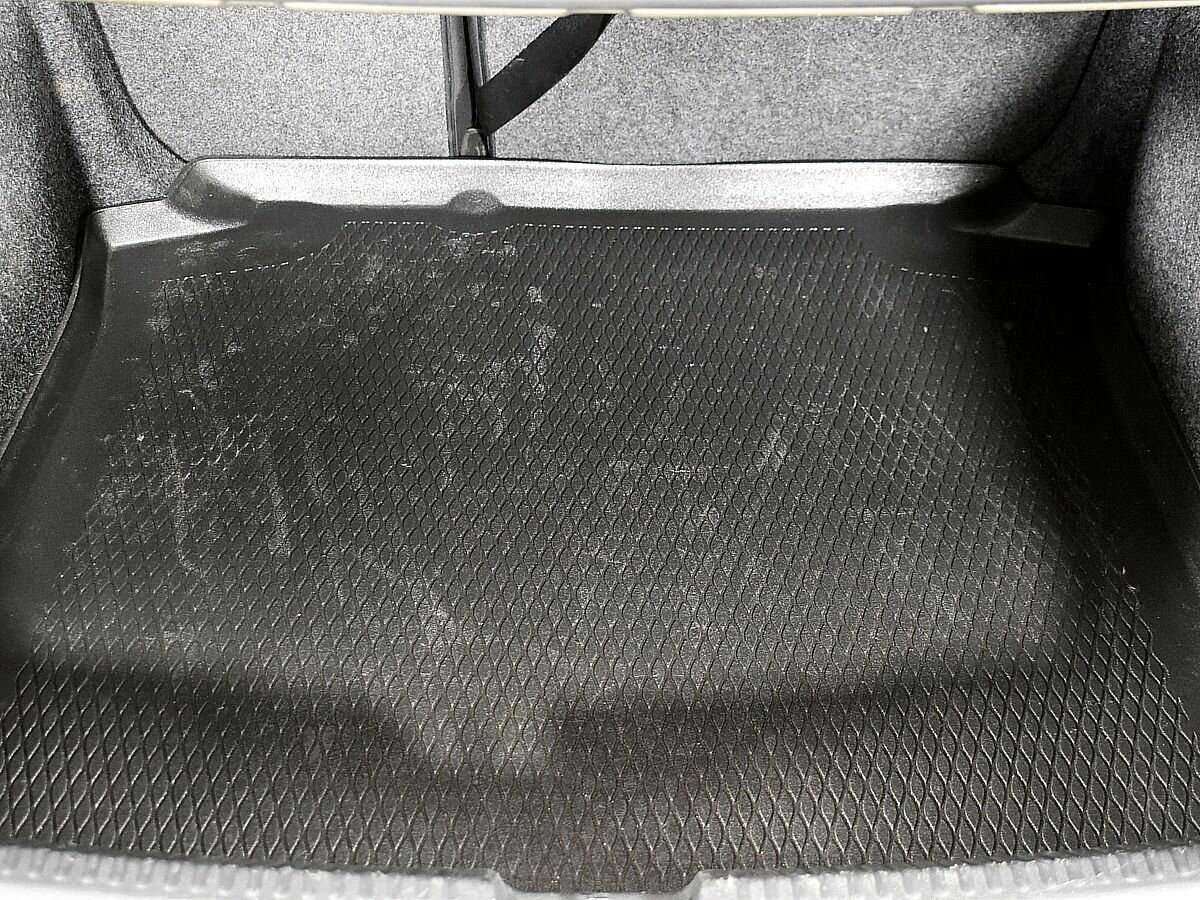 Volkswagen Polo, 2020 Фото №16