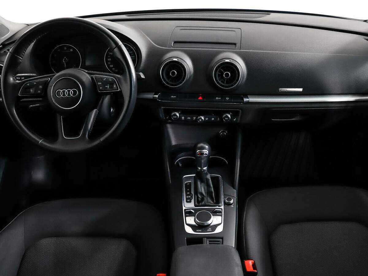 Audi A3, 2019 Фото №12
