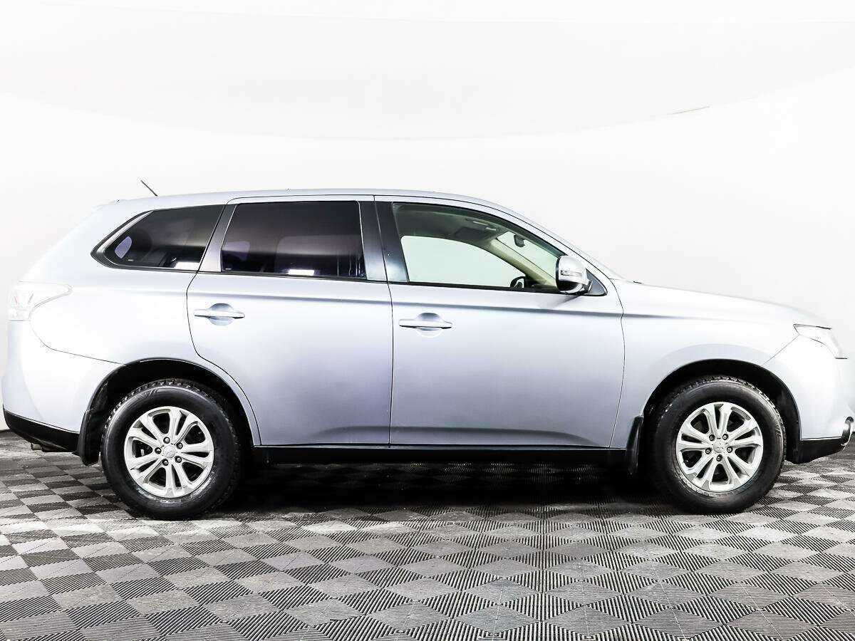 Mitsubishi Outlander, 2012 - 178 616 км. | Фото №4