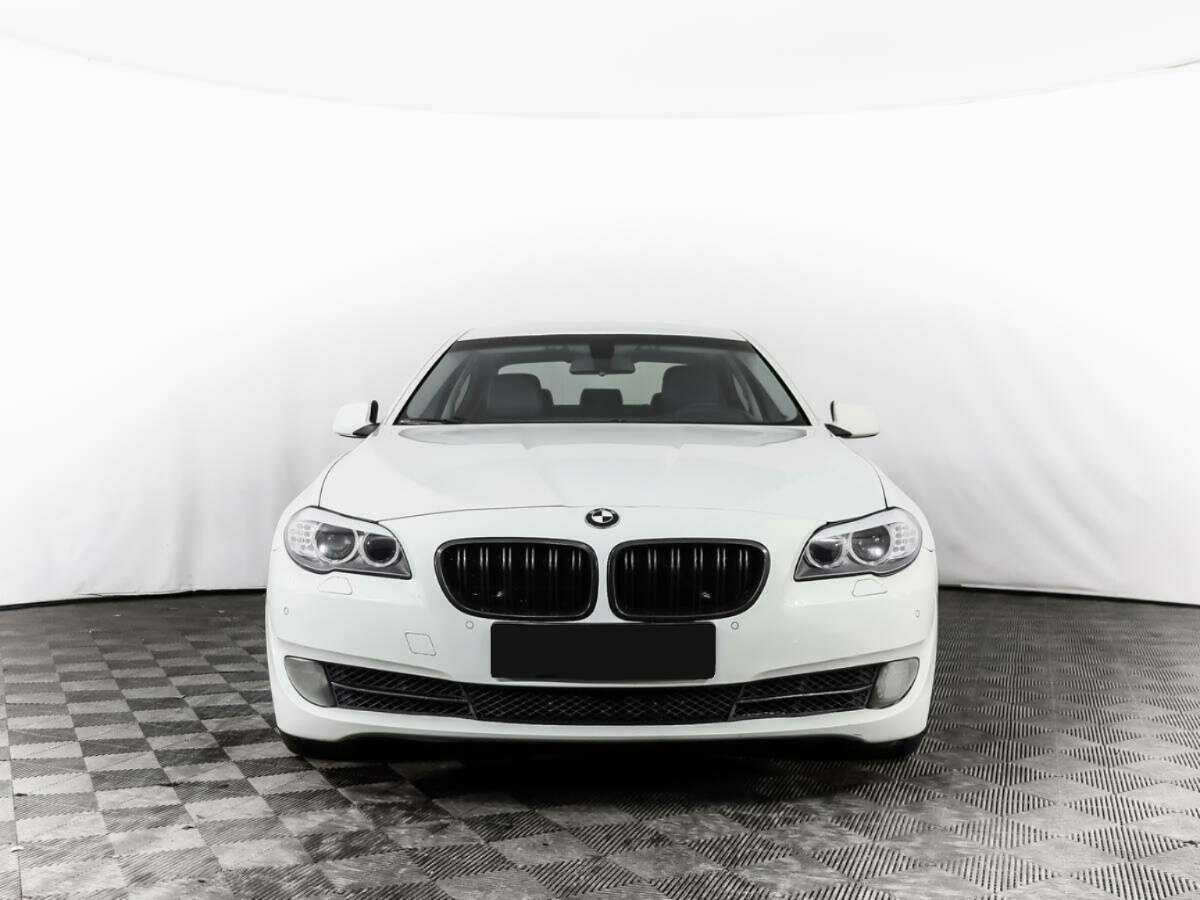 BMW 5 серии 528i xDrive, 2013 Фото №2