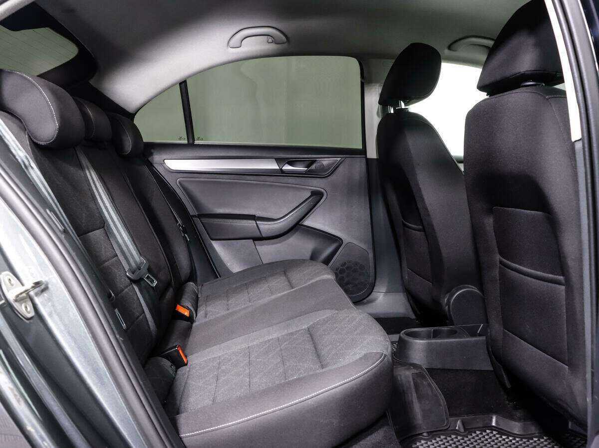 Volkswagen Polo, 2020 Фото №11