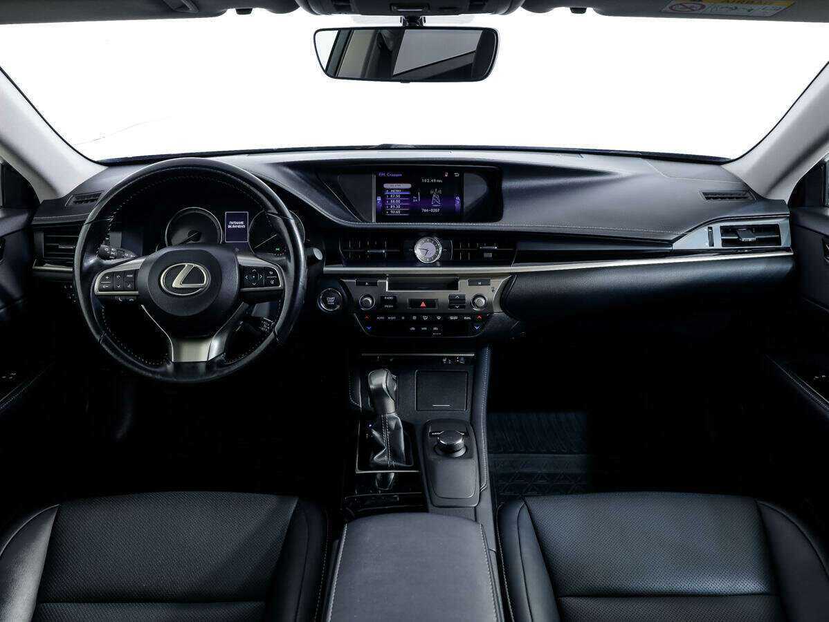 Lexus ES 200, 2017 Фото №10