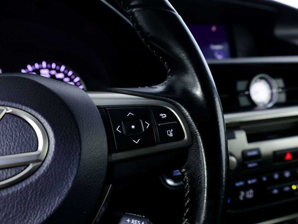 Lexus ES 200, 2017 Фото №26