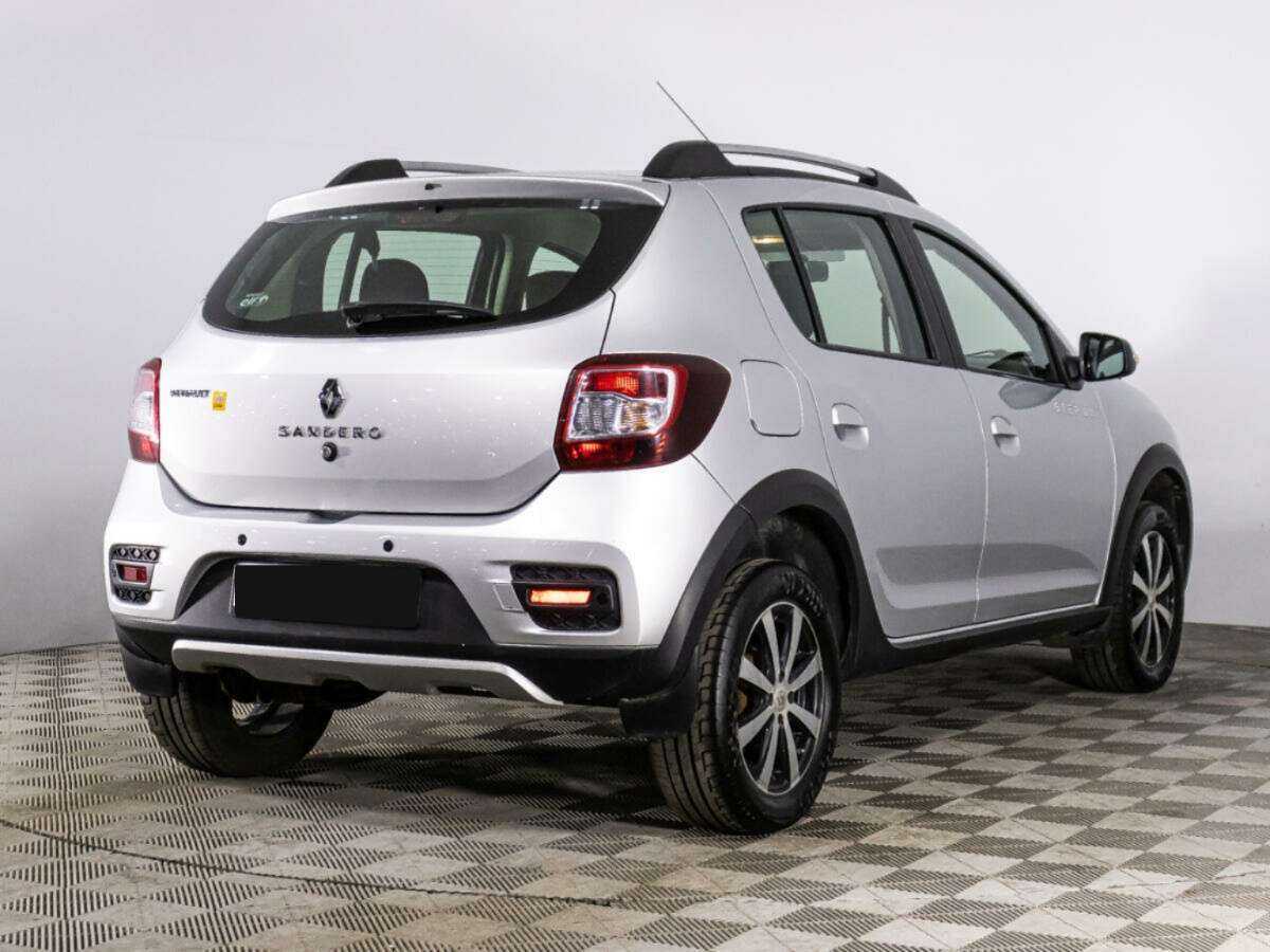 Renault Sandero Stepway, 2015 - 81 937 км. | Фото №5