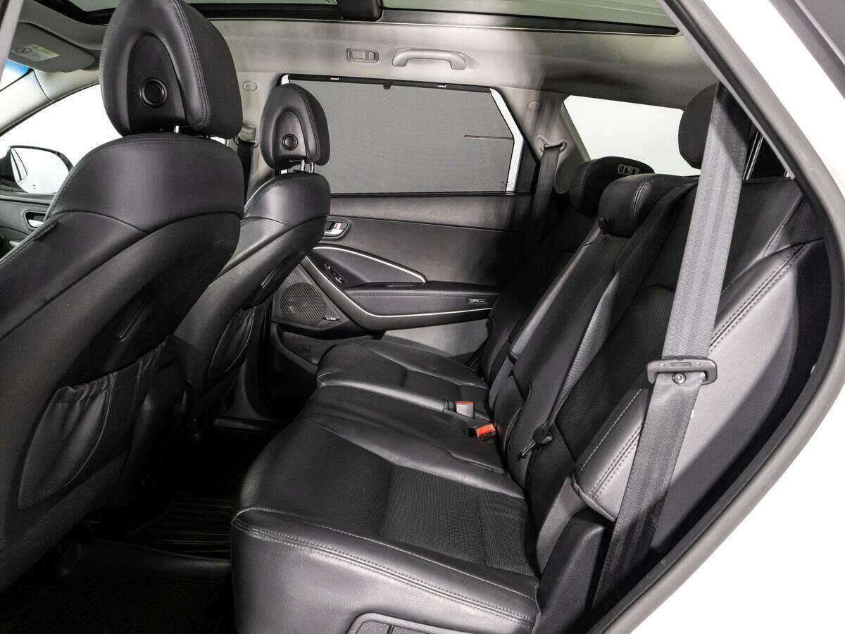 Hyundai Santa Fe Grand, 2016 Фото №10