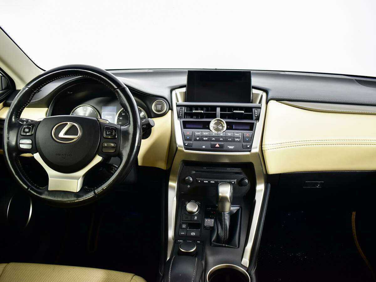 Lexus NX 200t, 2015 Фото №12