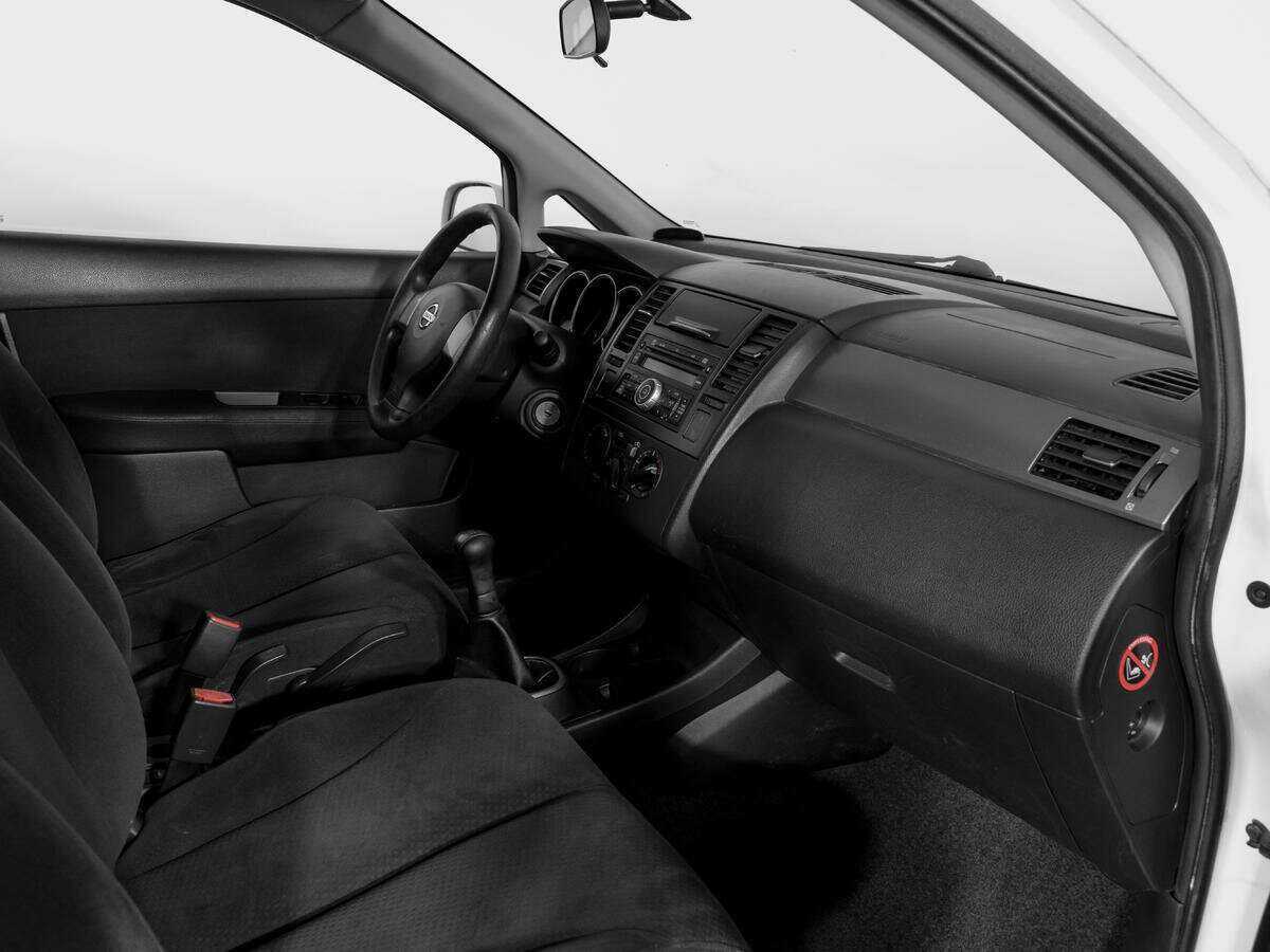 Nissan Tiida, 2013 - 140 737 км. | Фото №8