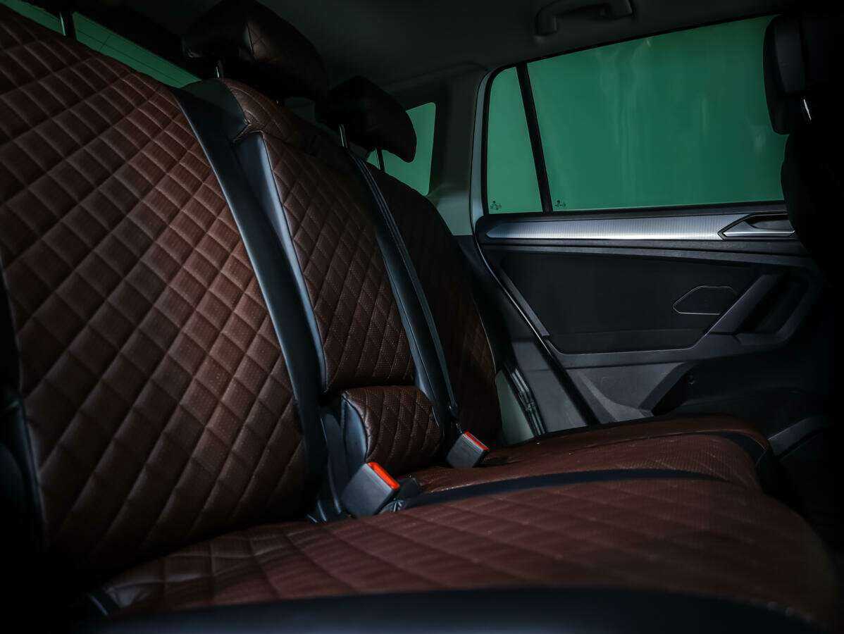 Volkswagen Tiguan, 2020 Фото №12